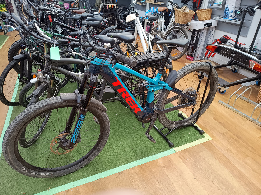 TREK Rail 9.8